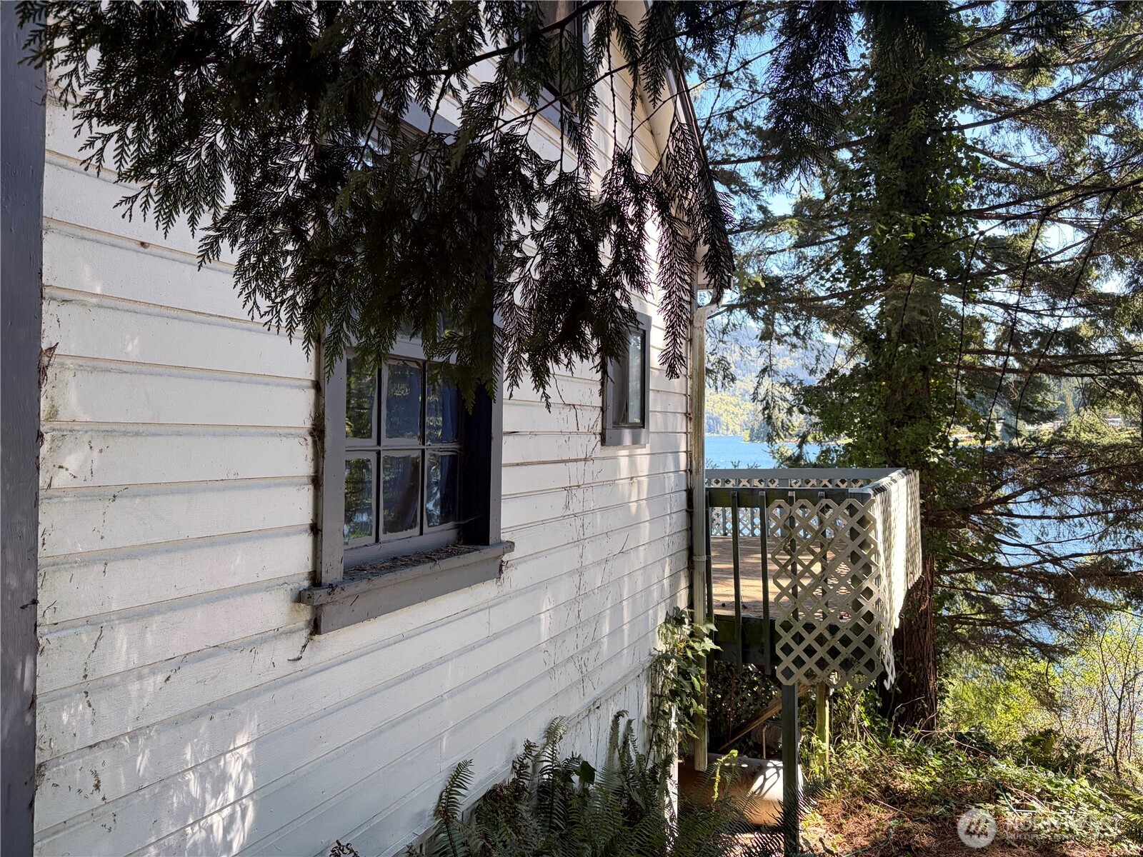 1054 Lake Whatcom Boulevard Property Photo 8