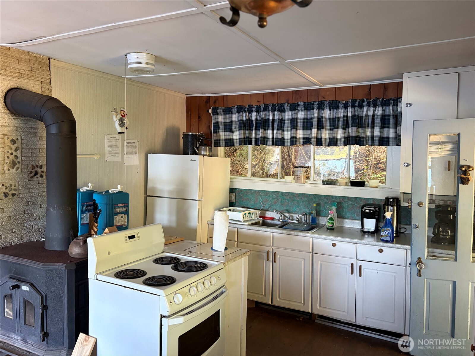 1054 Lake Whatcom Boulevard Property Photo 14