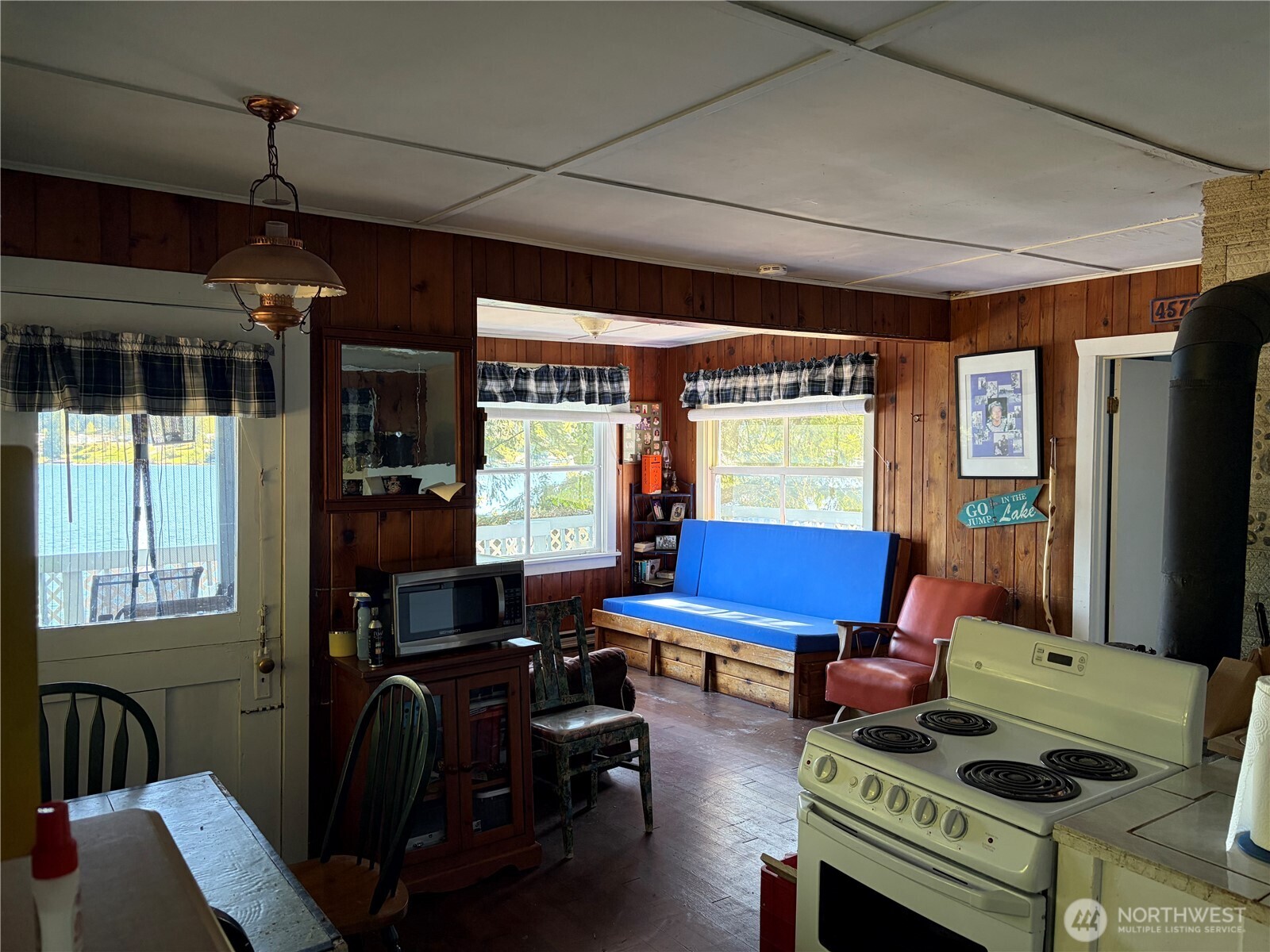1054 Lake Whatcom Boulevard Property Photo 16