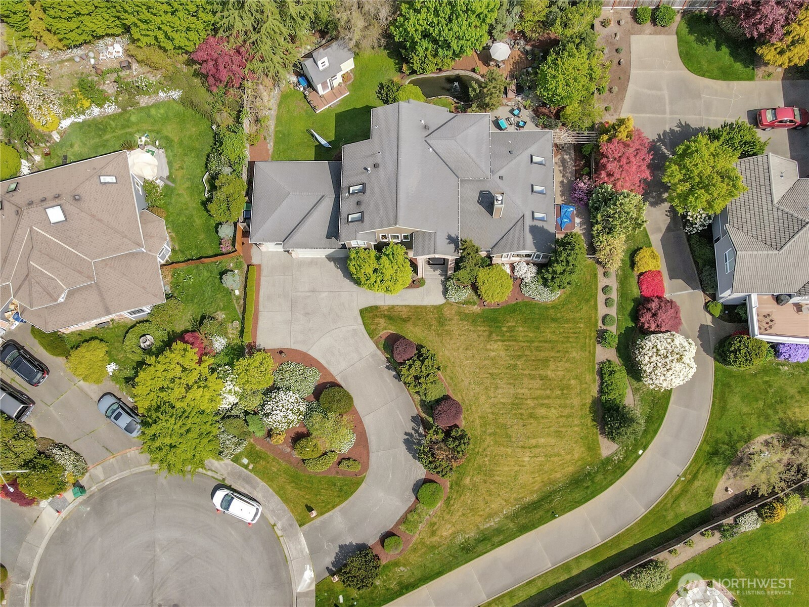7718 78th Place Property Photo 33