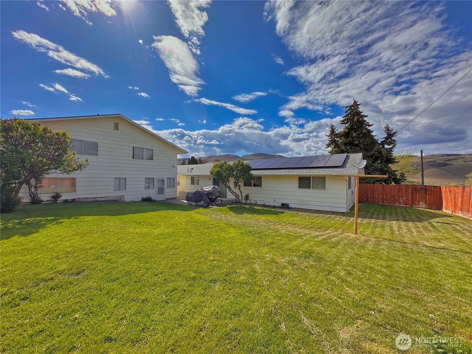 1113 River Drive Property Photo 4