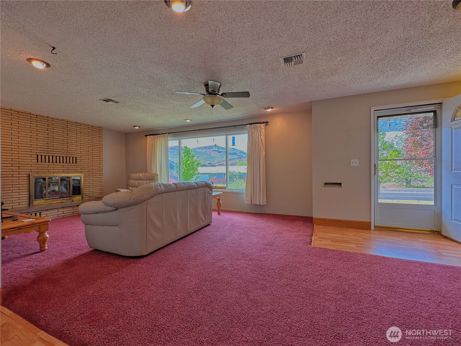 1113 River Drive Property Photo 9