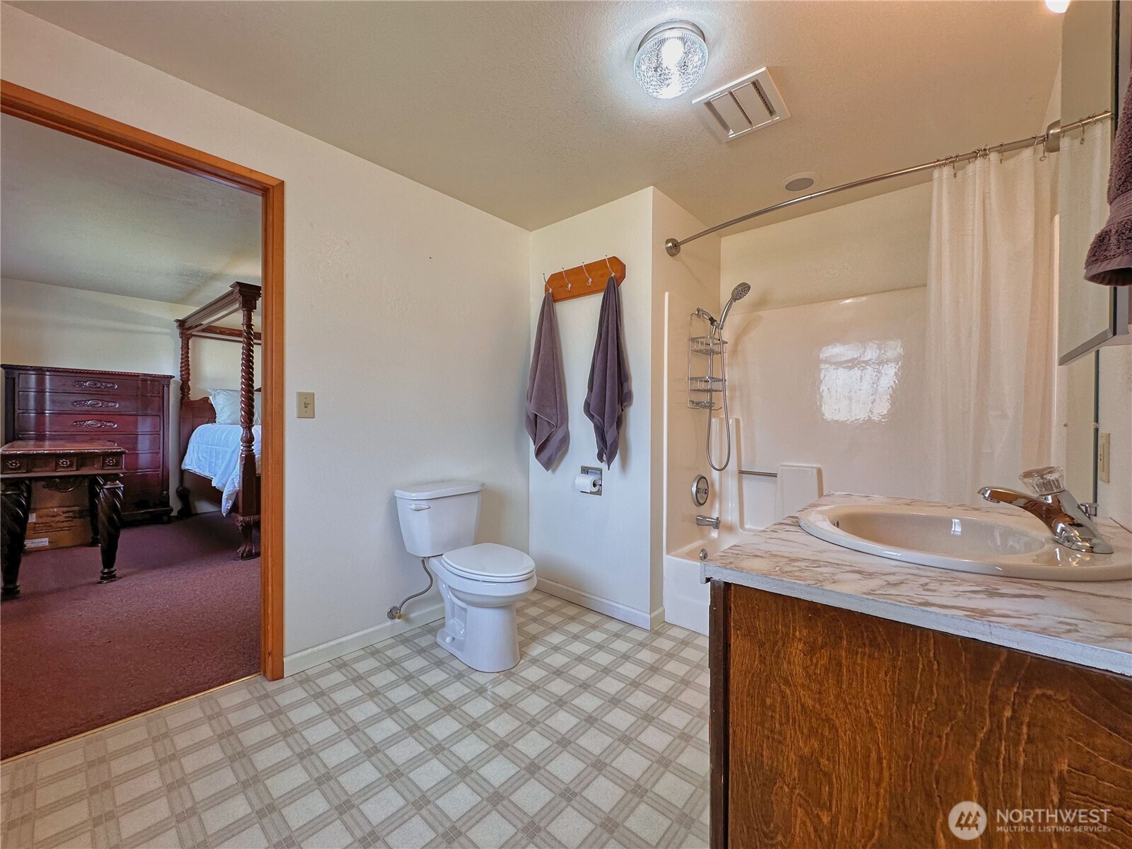 1113 River Drive Property Photo 36