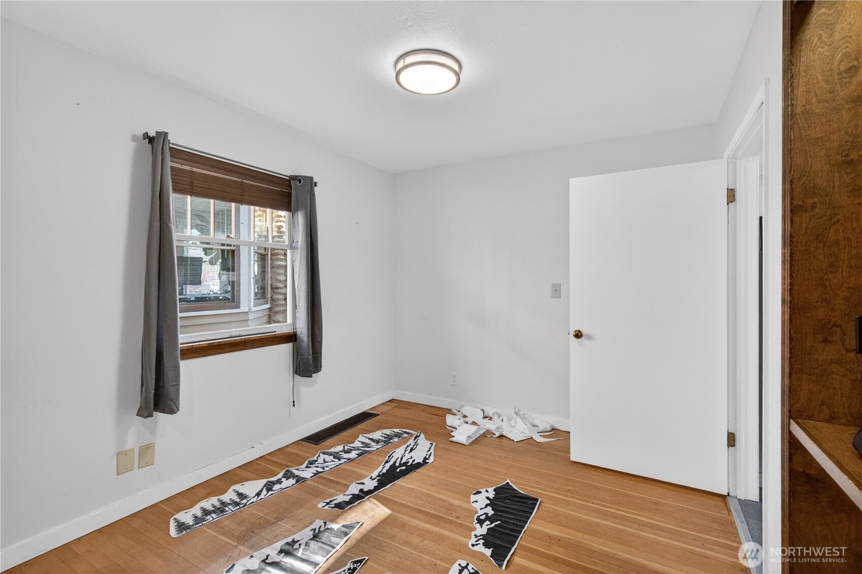 342 S Mission Street Property Photo 7