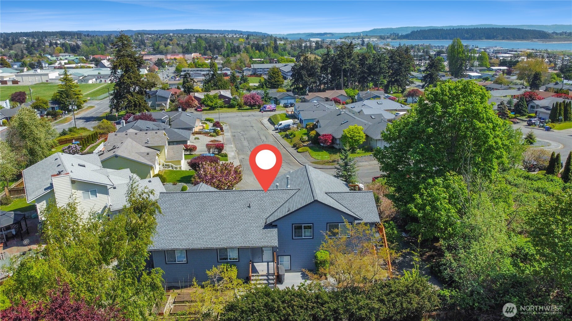 710 Sw Echo Loop Property Photo 1