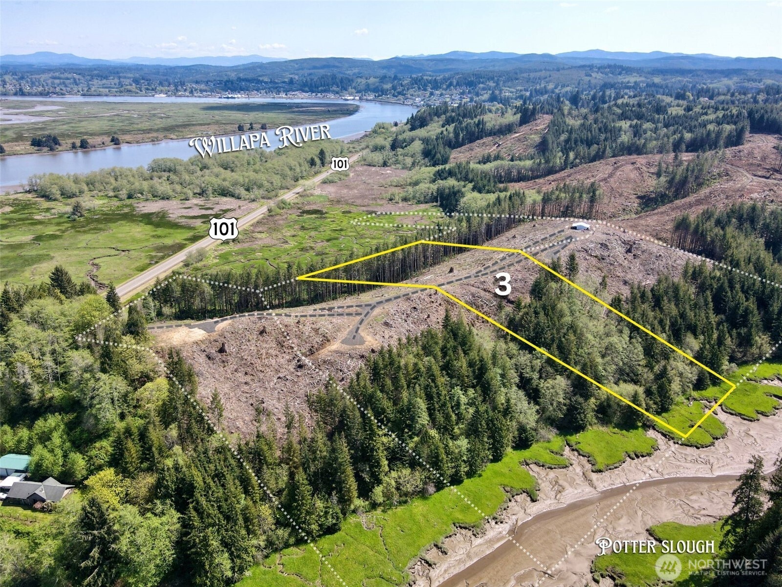 8464 Us Highway 101 Property Photo 33