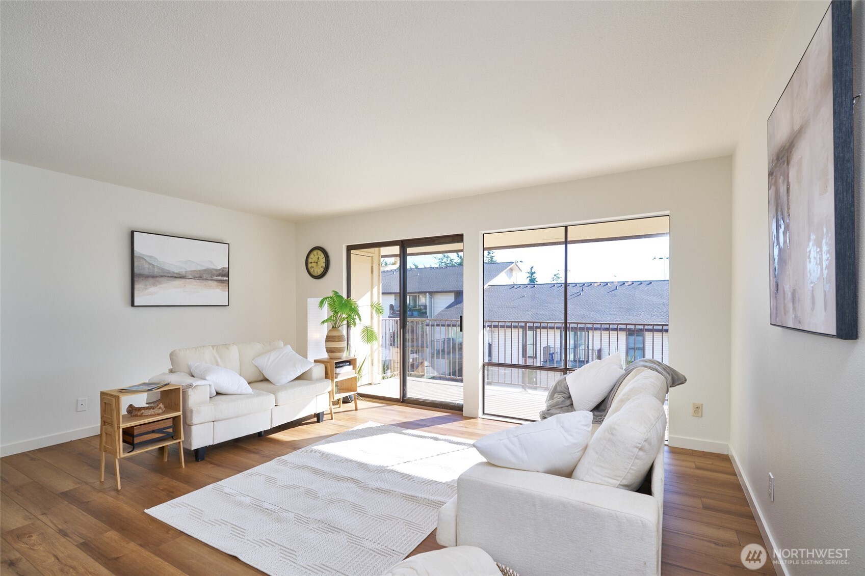 13229 Linden Avenue 403b Property Photo 2
