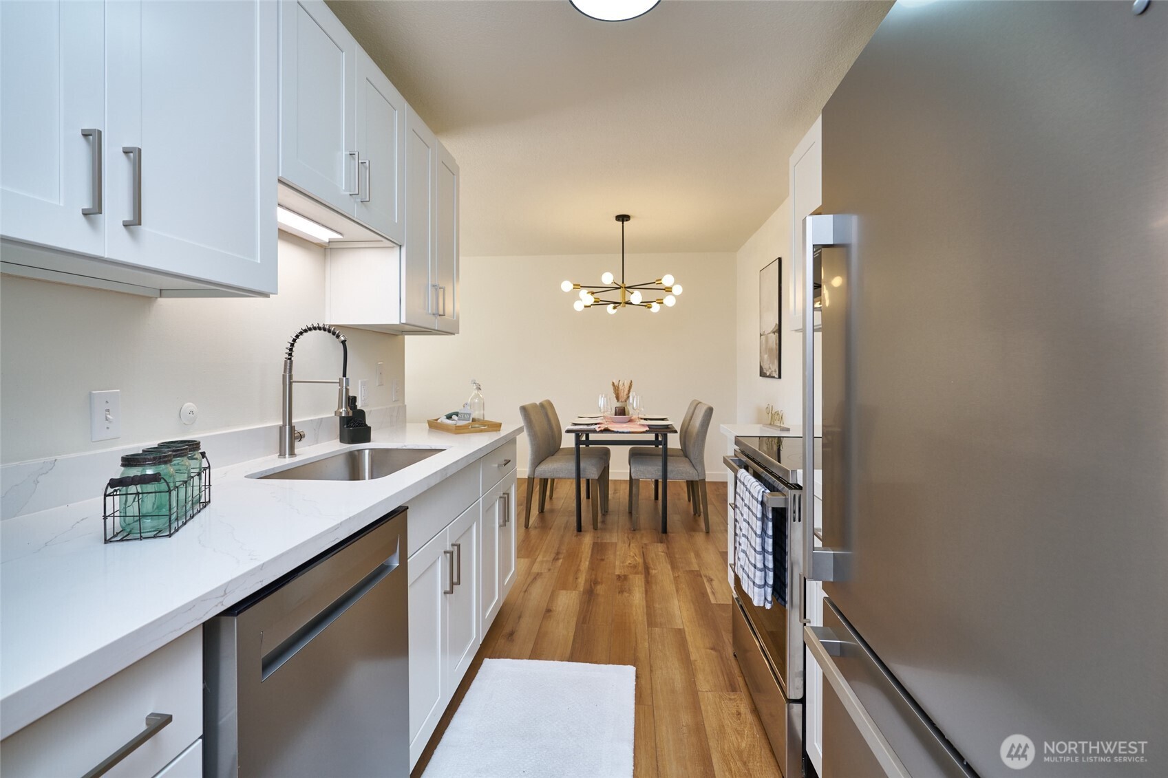 13229 Linden Avenue 403b Property Photo 3
