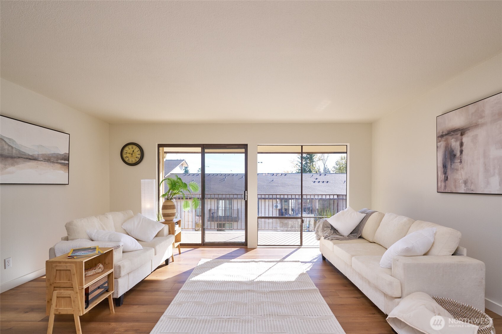 13229 Linden Avenue 403b Property Photo 6