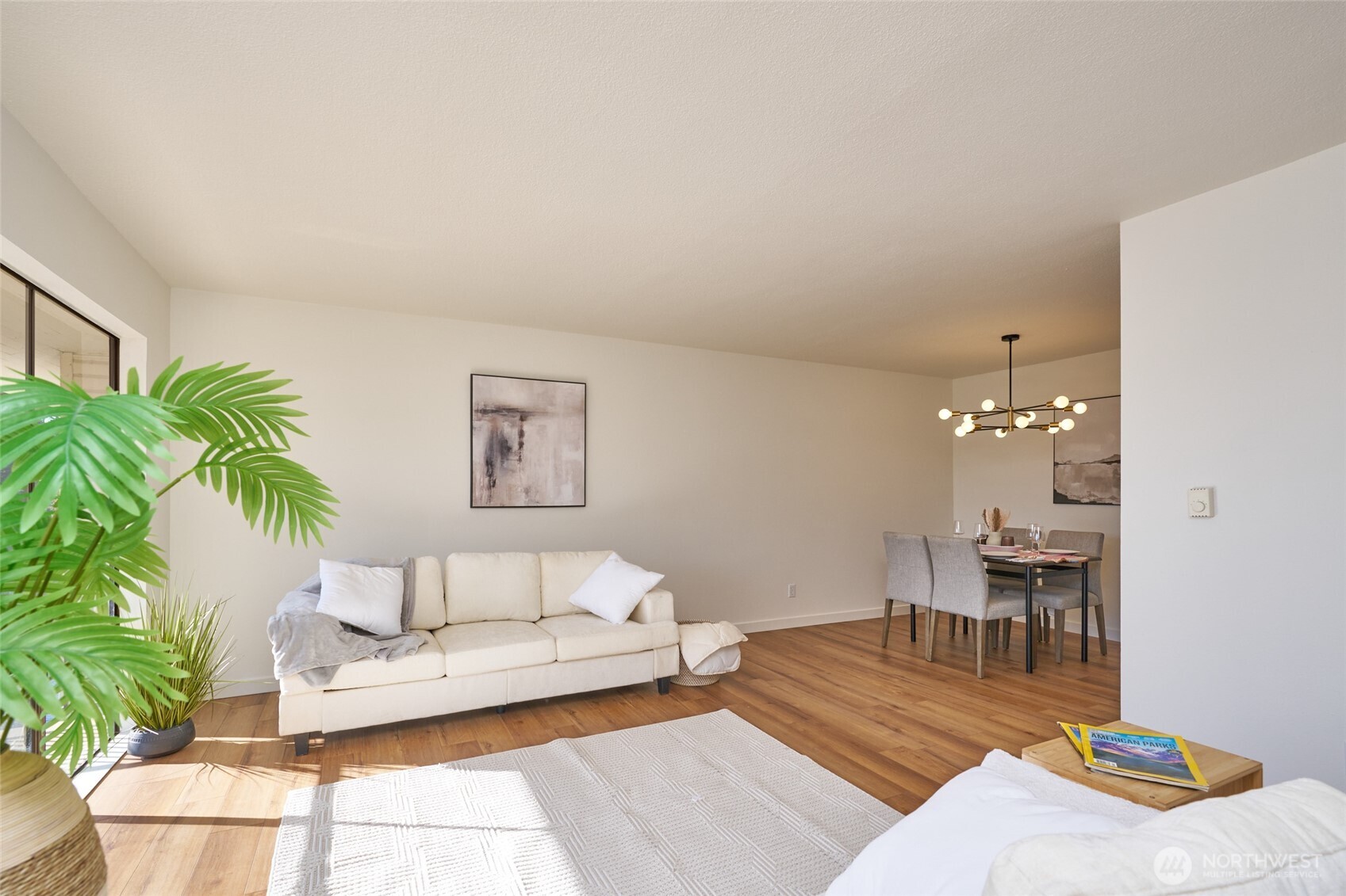 13229 Linden Avenue 403b Property Photo 14