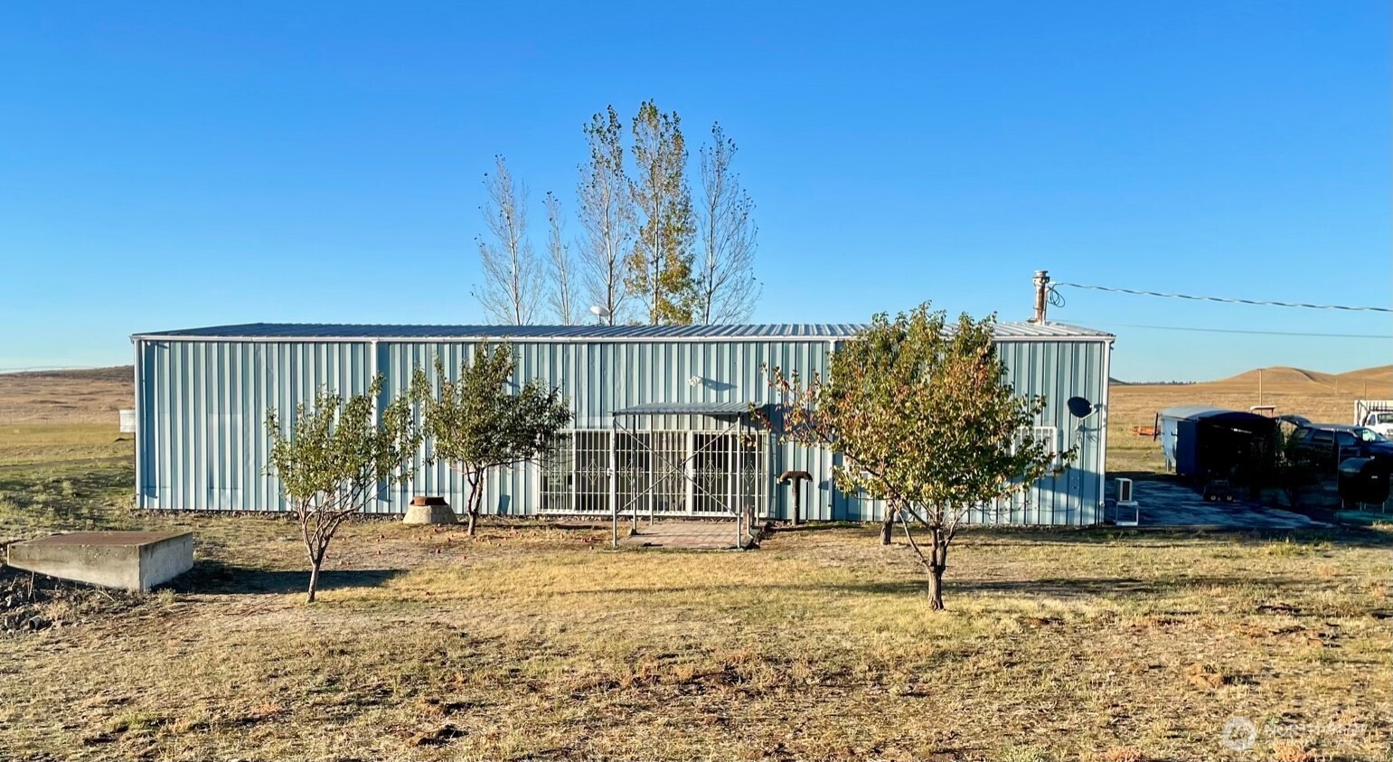 50342 Brown Rd E Property Photo 2