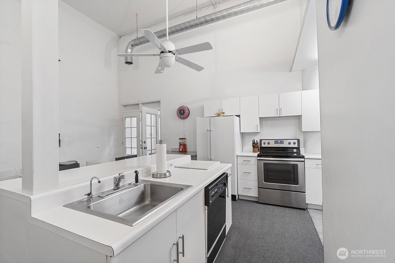 50342 Brown Rd E Property Photo 10