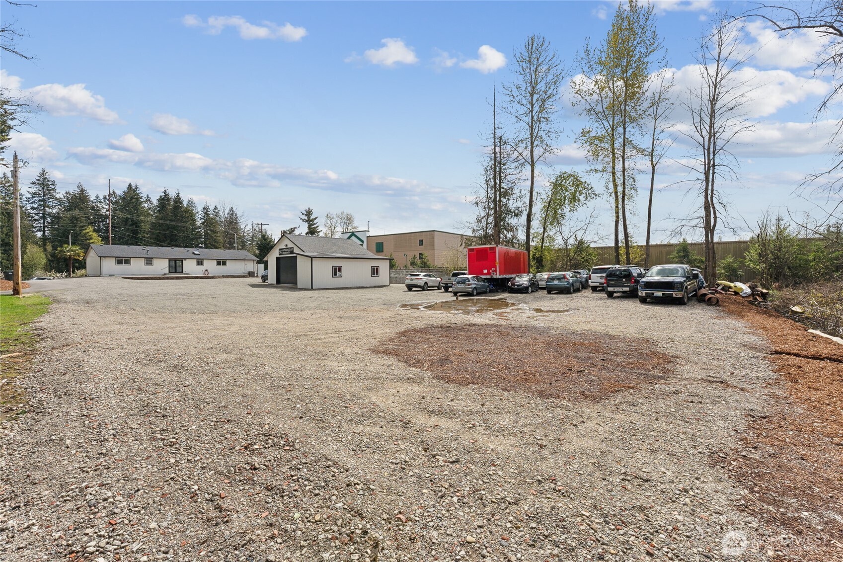 15422 Canyon Road Property Photo 9