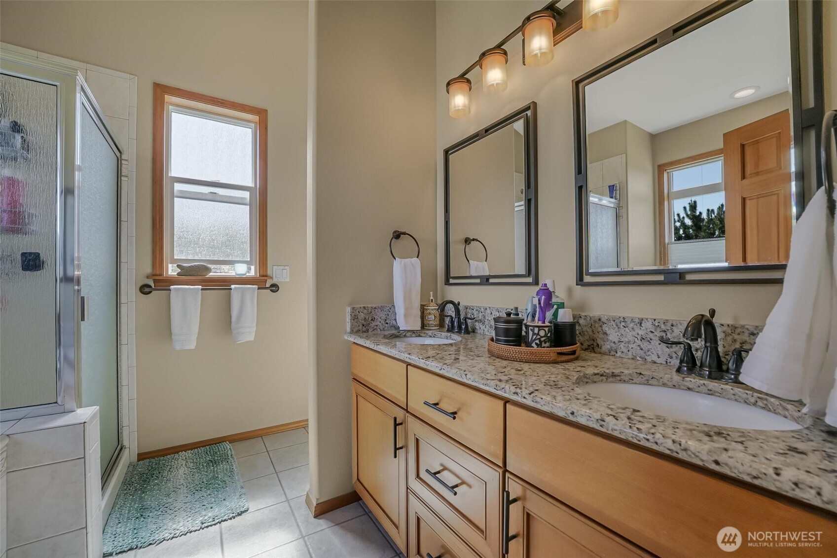 108 Glacier Peak Drive Property Photo 15