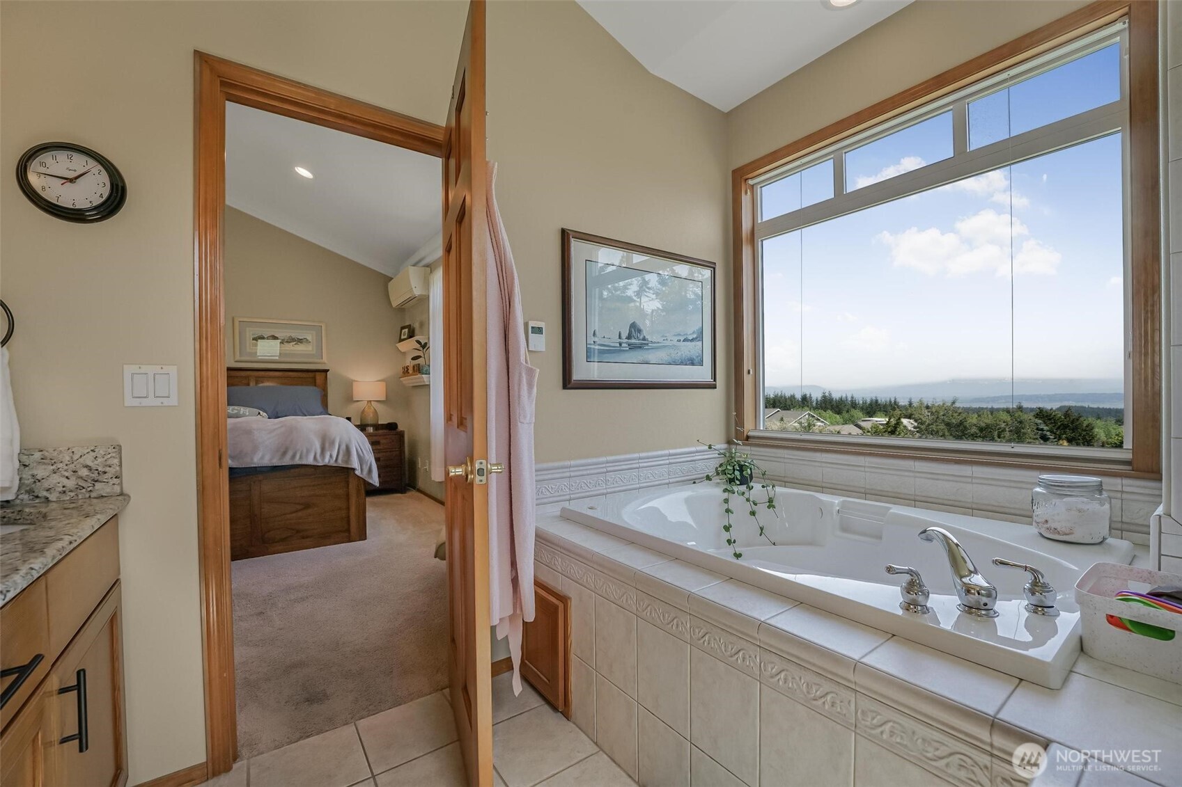108 Glacier Peak Drive Property Photo 16