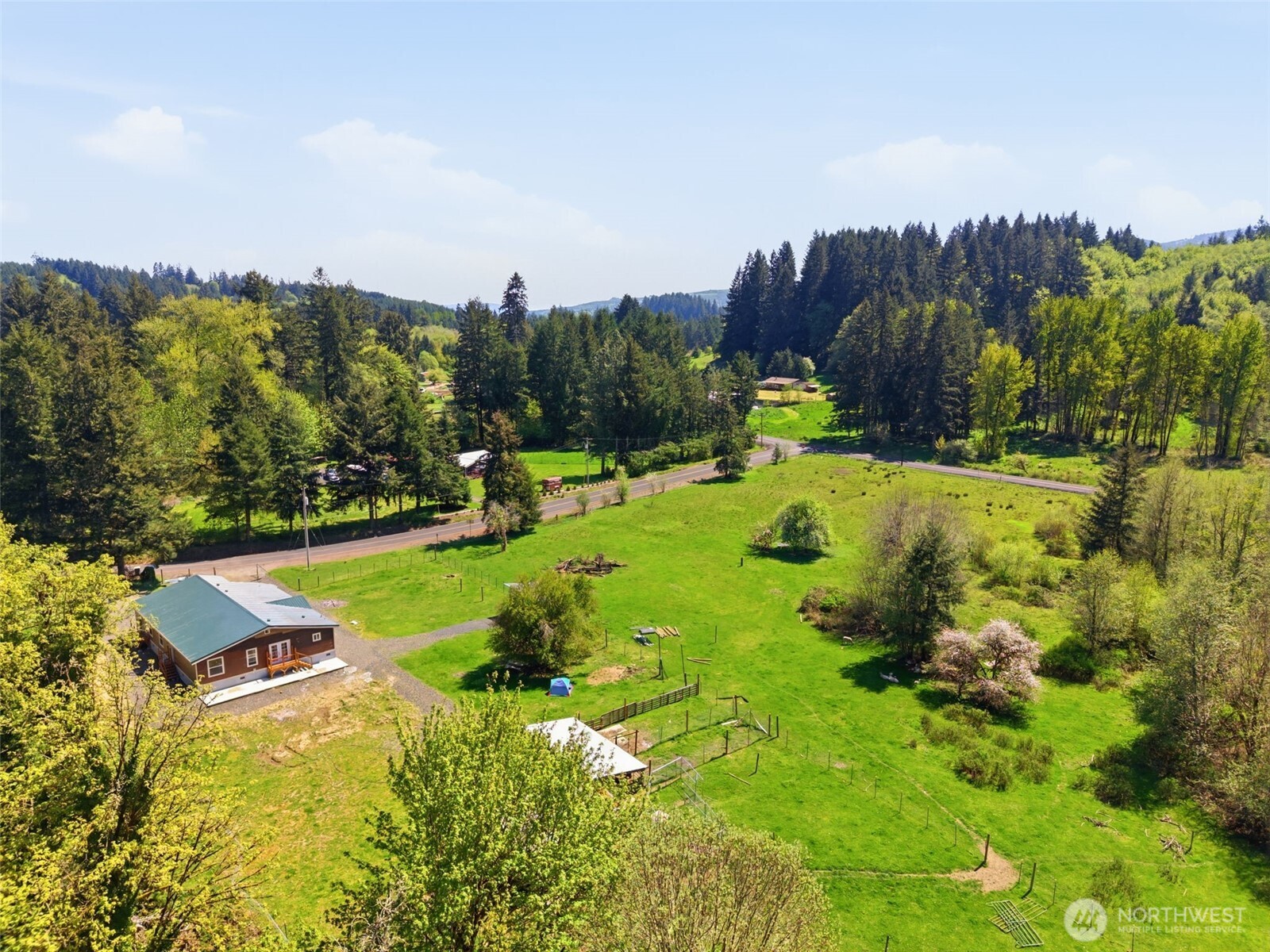 490 Coma Road Property Photo 3