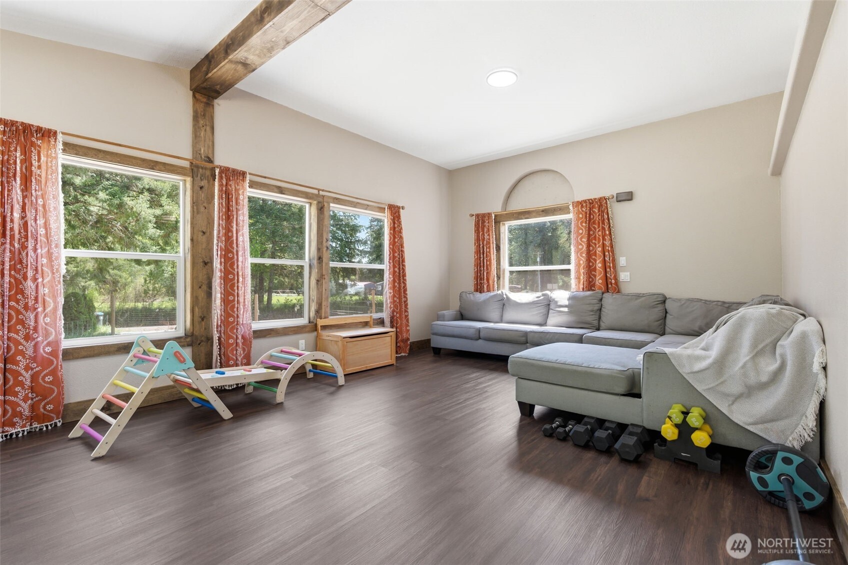 490 Coma Road Property Photo 11