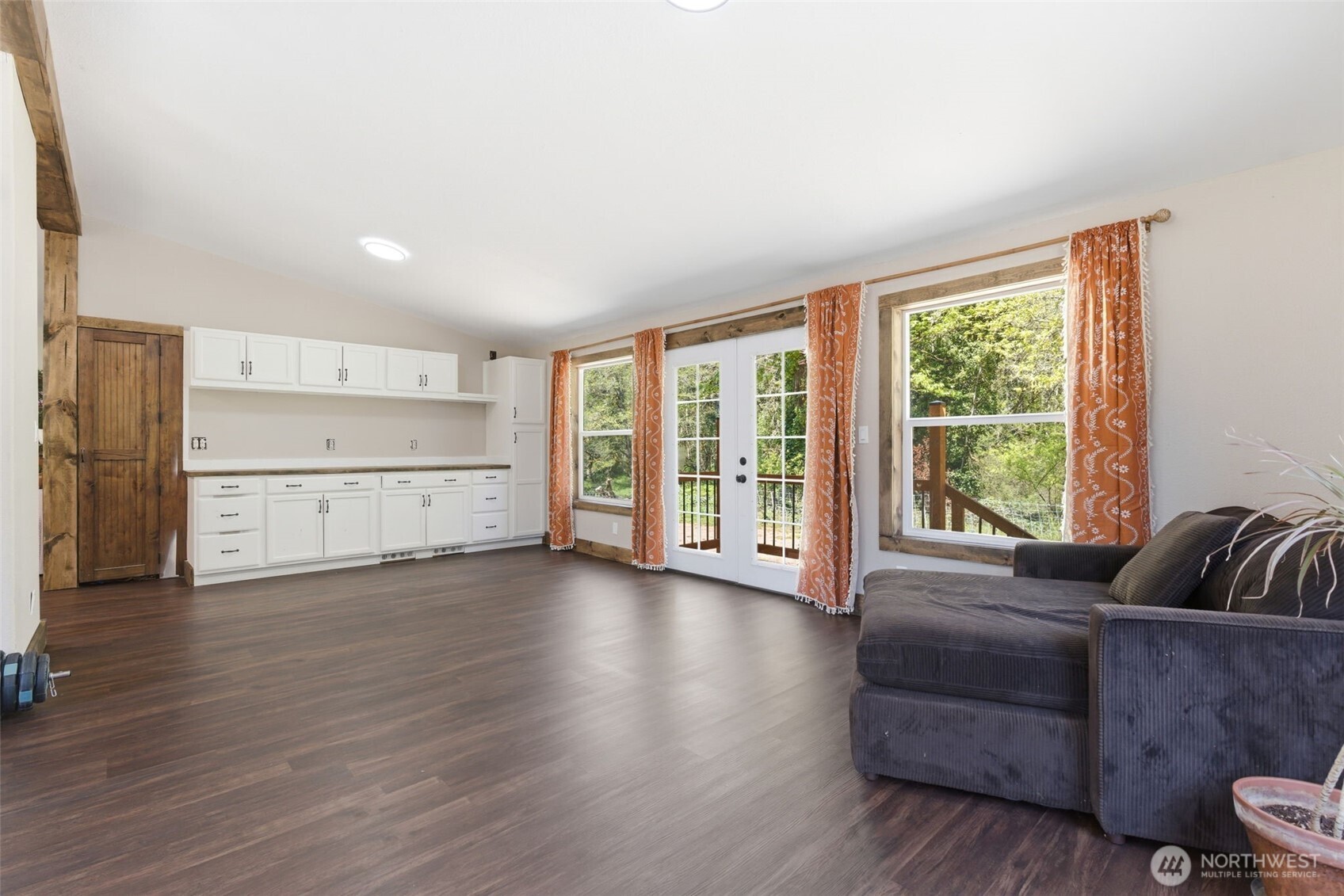 490 Coma Road Property Photo 13