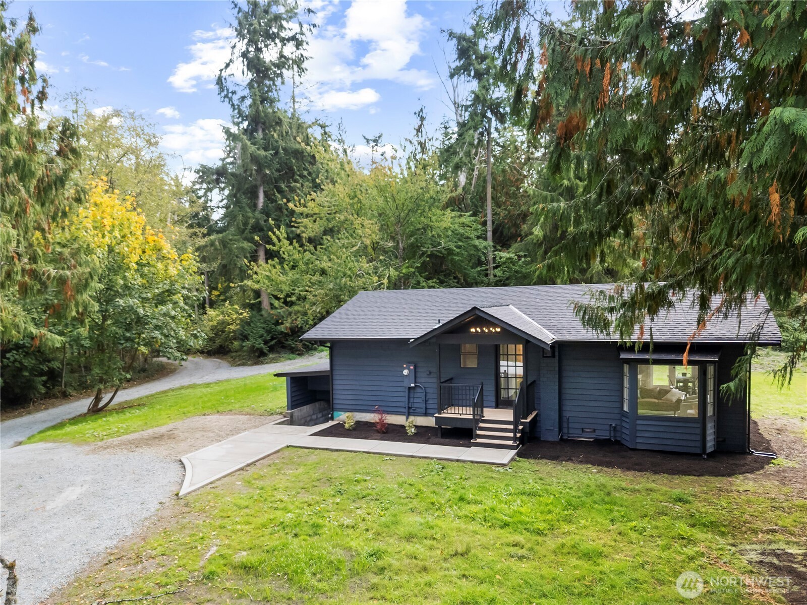 940 Hoppy Trail Way Property Photo 30