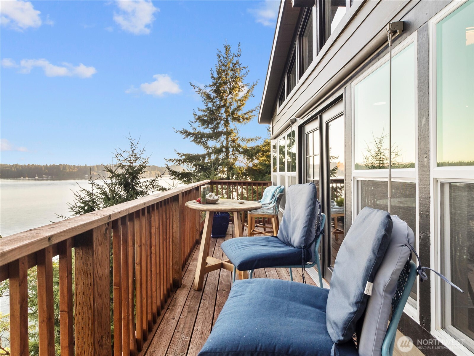 170 E Camus Drive Property Photo 8