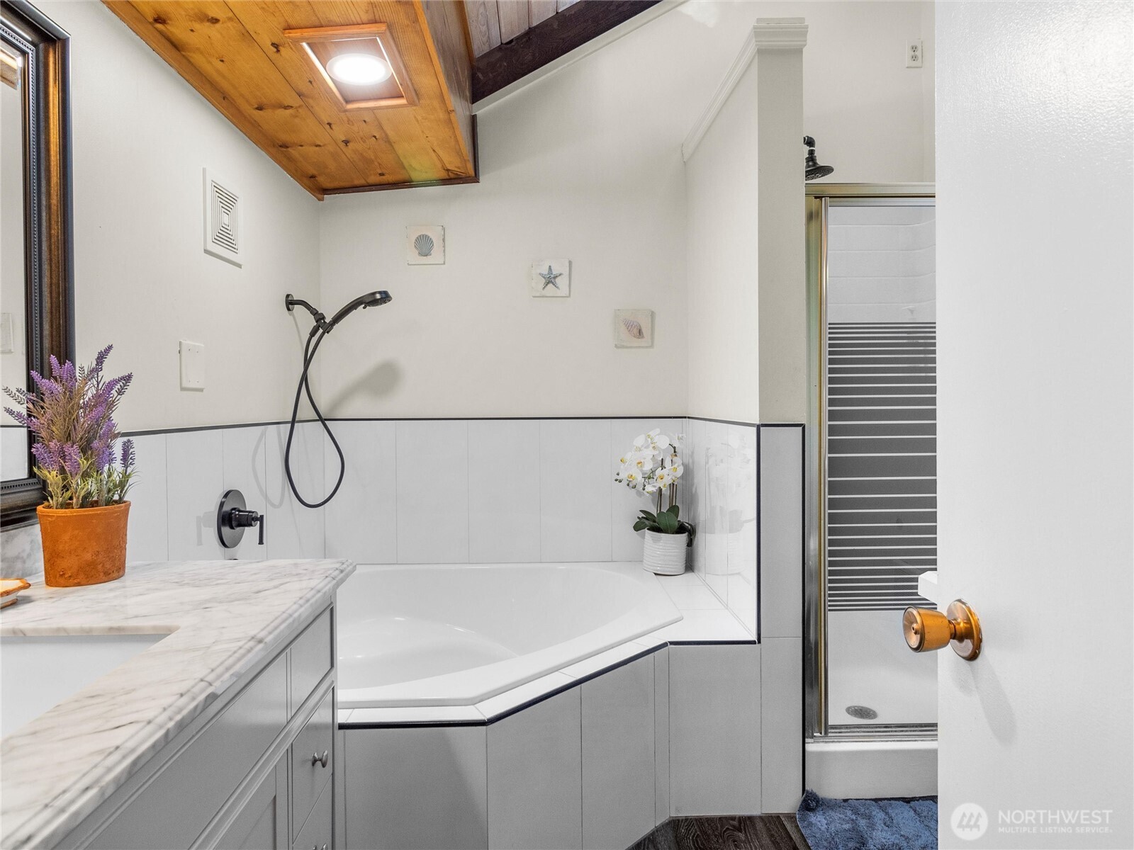 170 E Camus Drive Property Photo 24