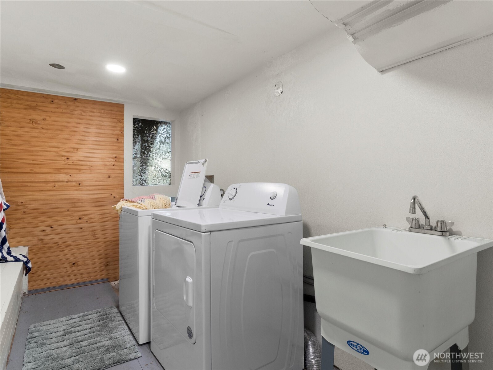 170 E Camus Drive Property Photo 30