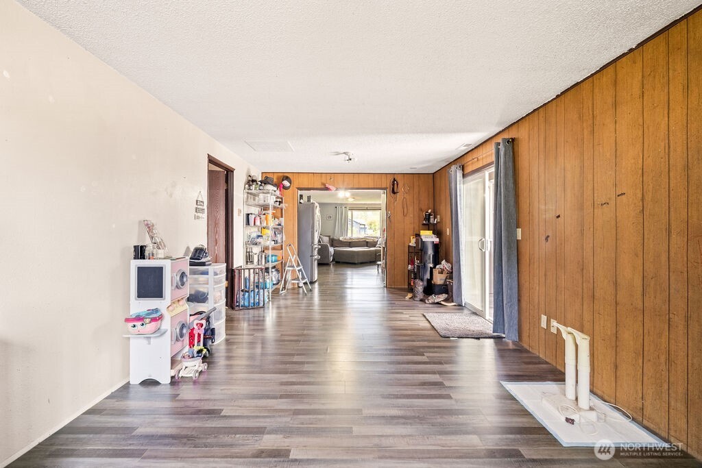 503 W Maple Street Property Photo 13