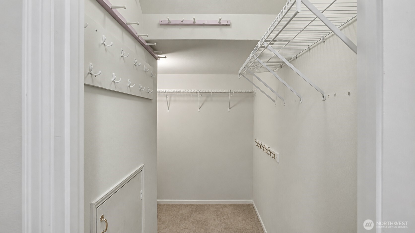 18637 172nd Place Property Photo 16