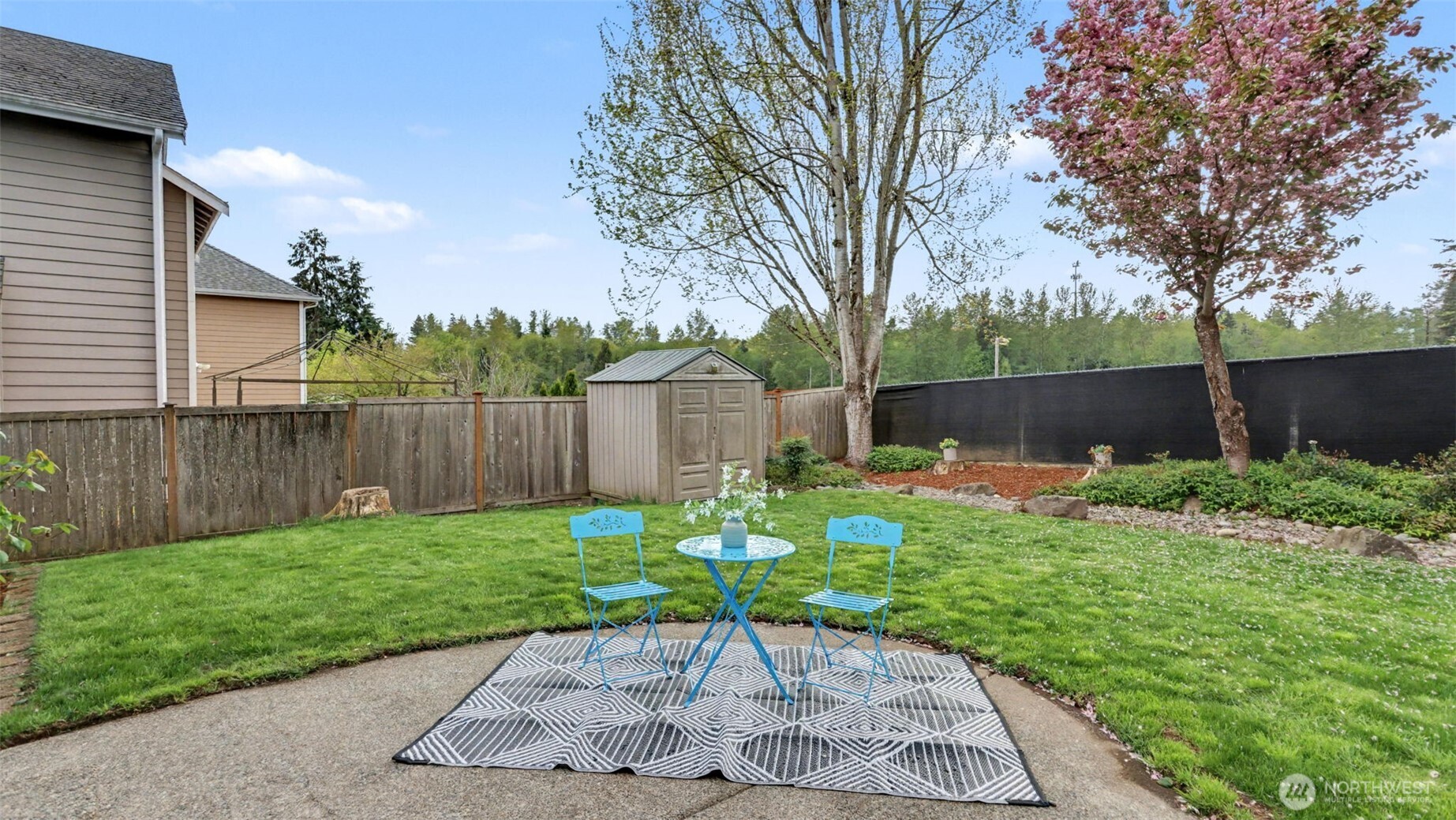 18637 172nd Place Property Photo 36