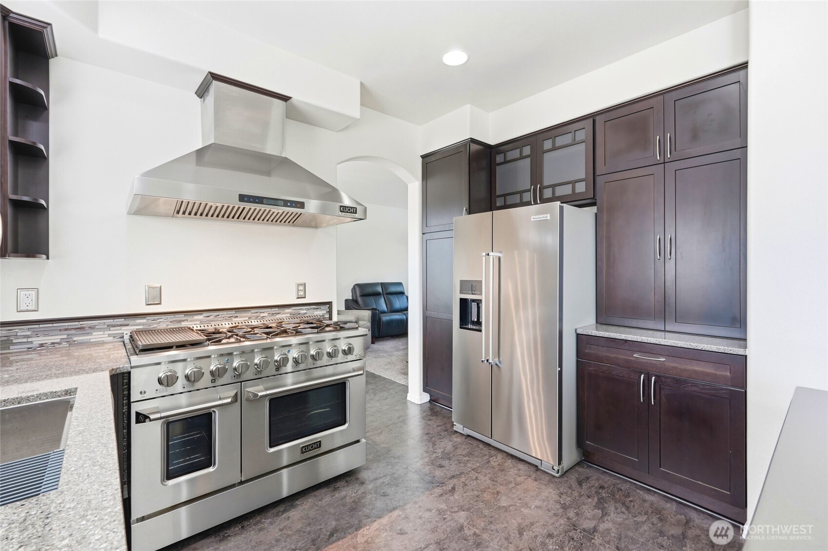 24064 Walker Valley Road Property Photo 10