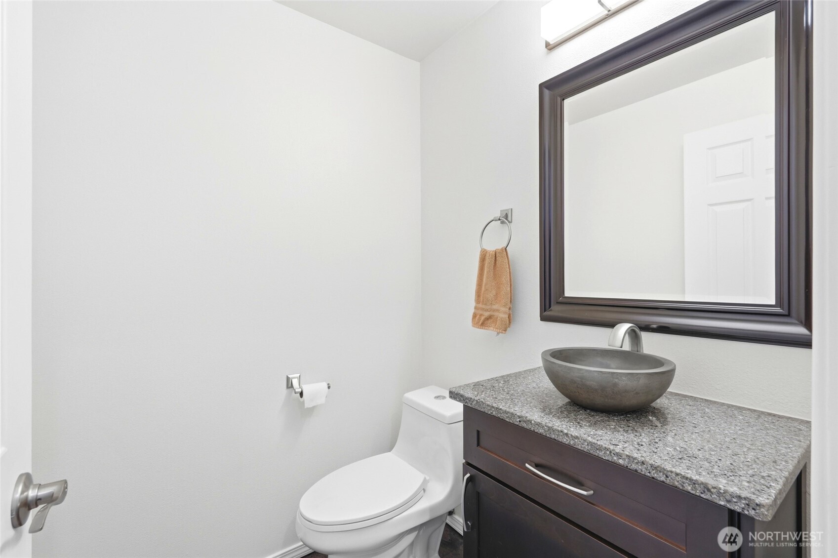 24064 Walker Valley Road Property Photo 14