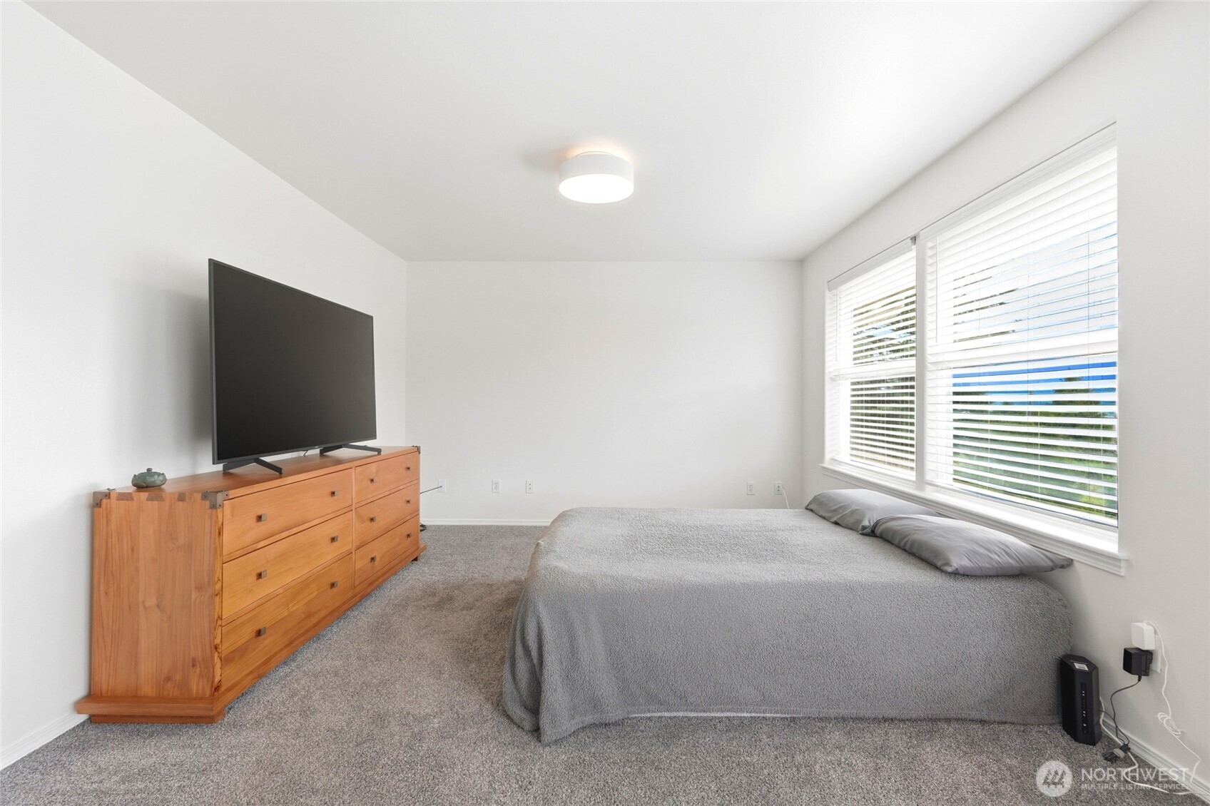24064 Walker Valley Road Property Photo 22