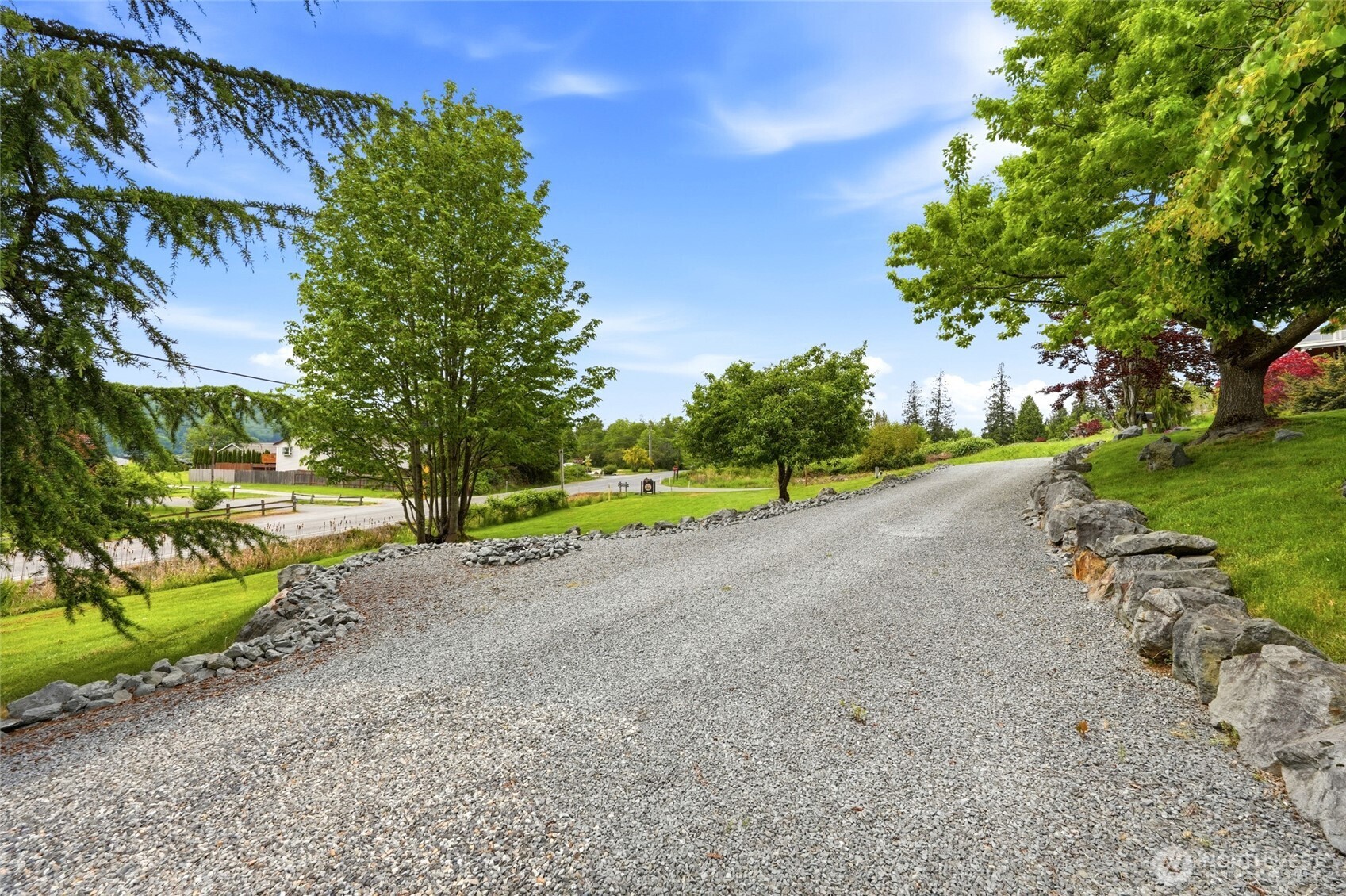 24064 Walker Valley Road Property Photo 29