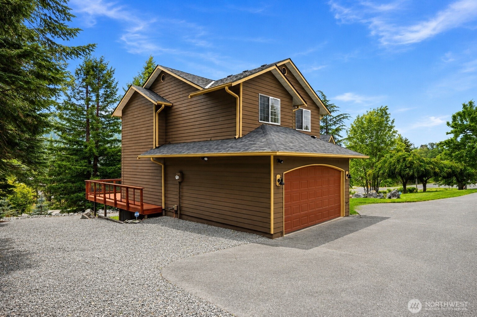 24064 Walker Valley Road Property Photo 32