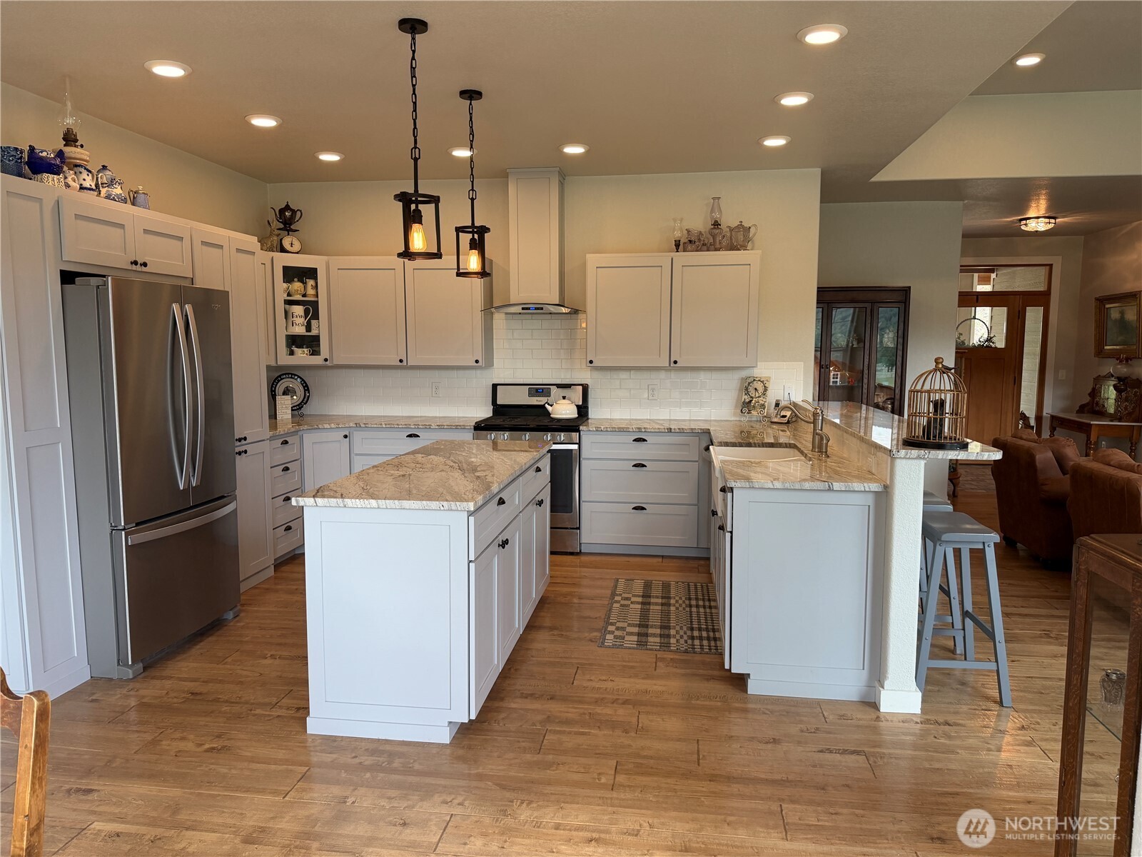 53 Cape Labelle Road Property Photo 11