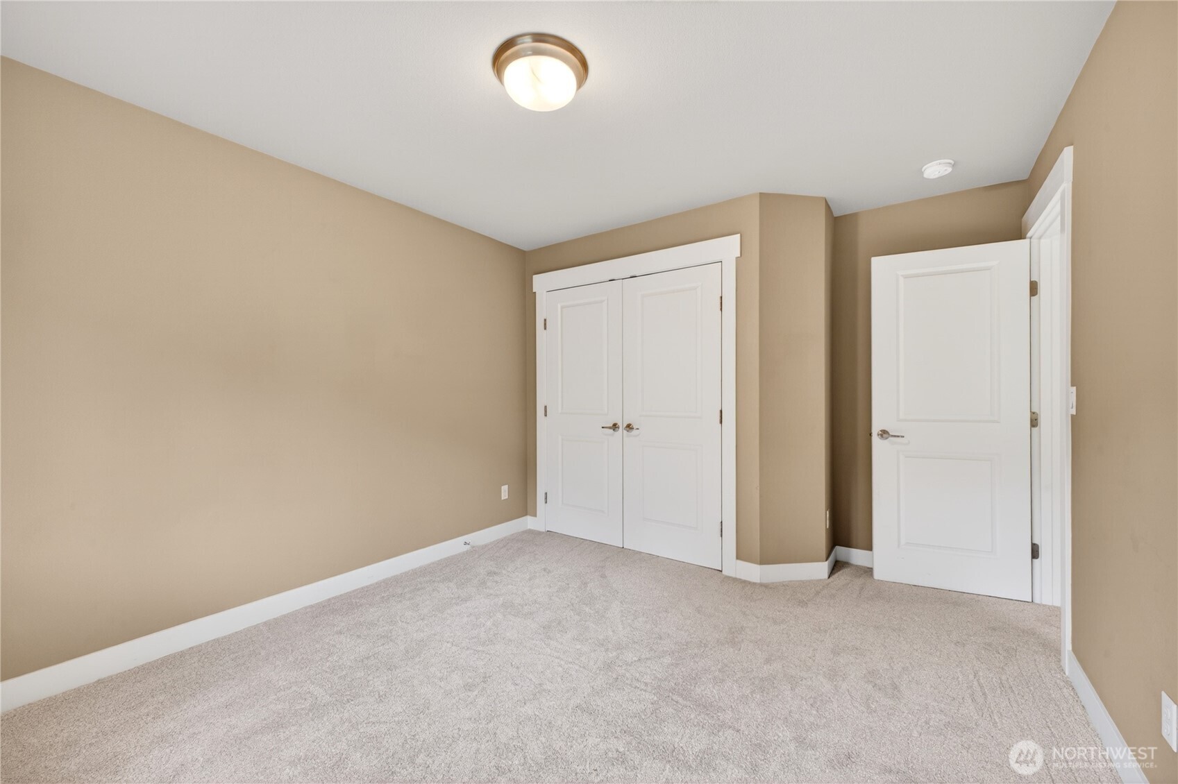8119 172nd Avenue Property Photo 28
