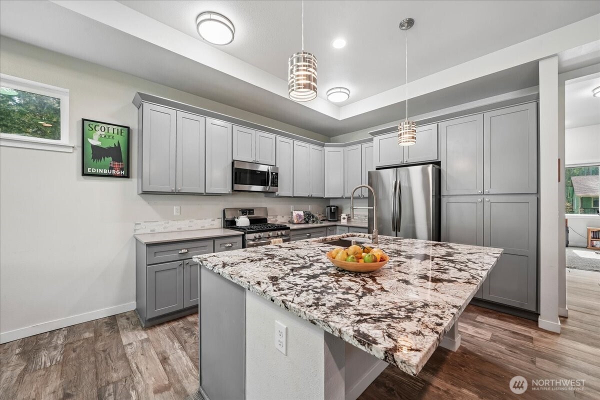 11714 Lake Place Property Photo 11