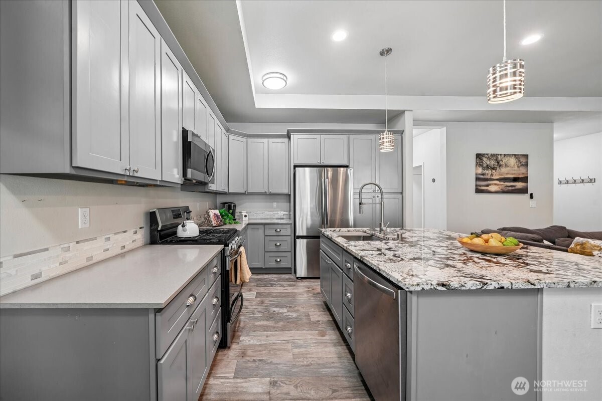11714 Lake Place Property Photo 12