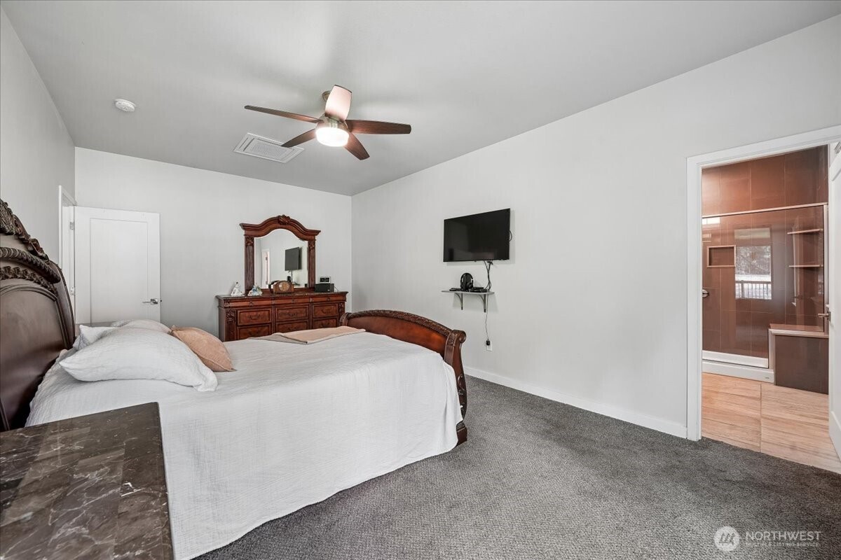 11714 Lake Place Property Photo 23