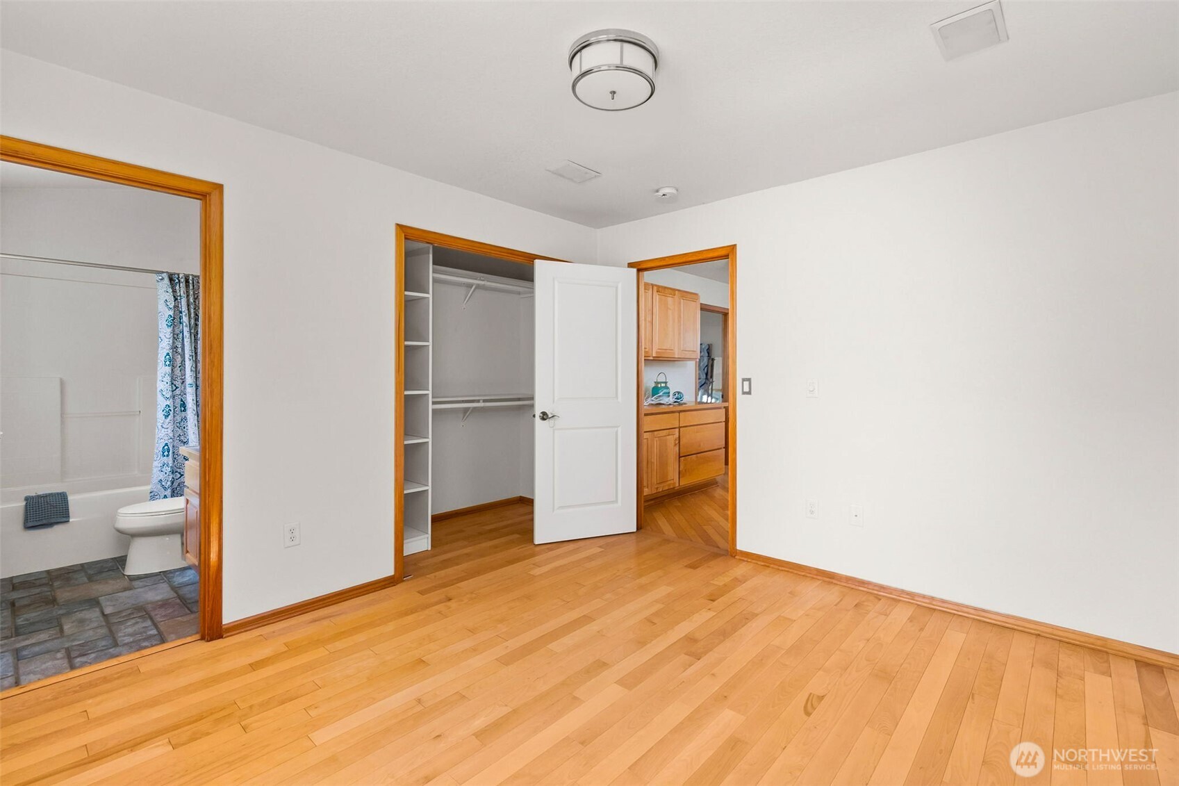 512 72nd Avenue Property Photo 29