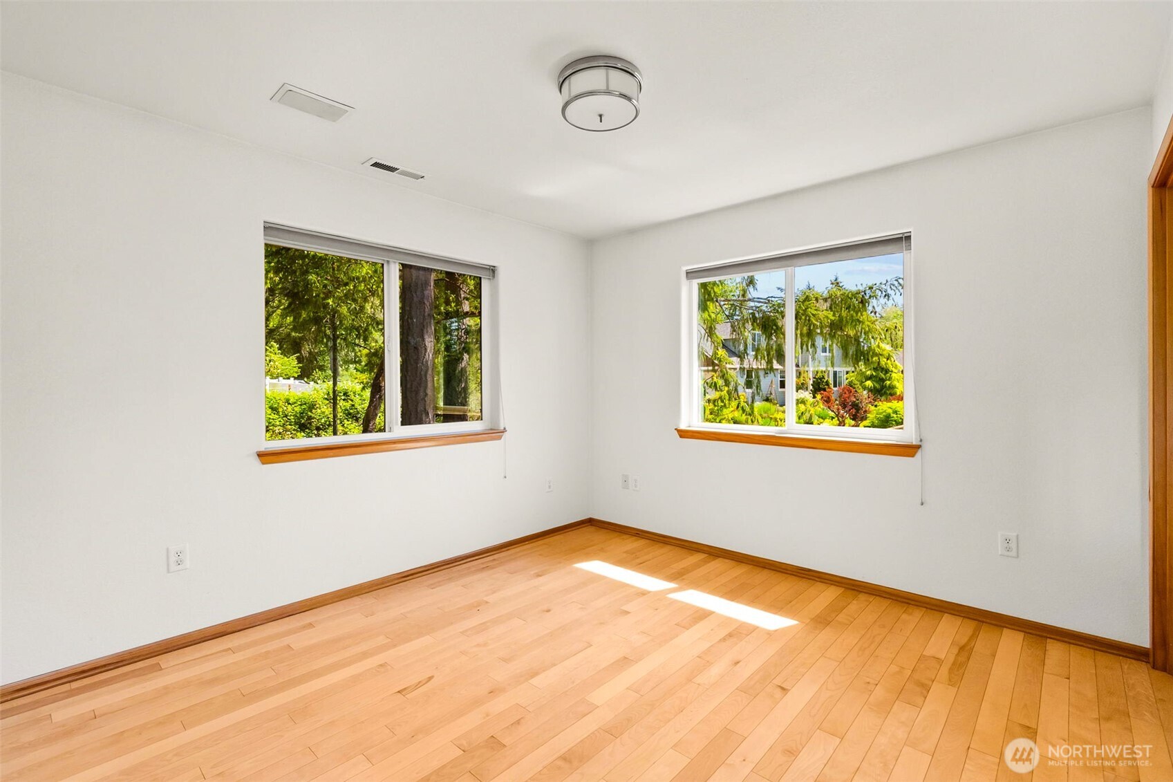 512 72nd Avenue Property Photo 30