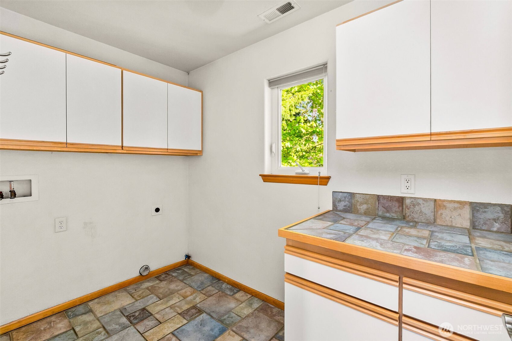 512 72nd Avenue Property Photo 32