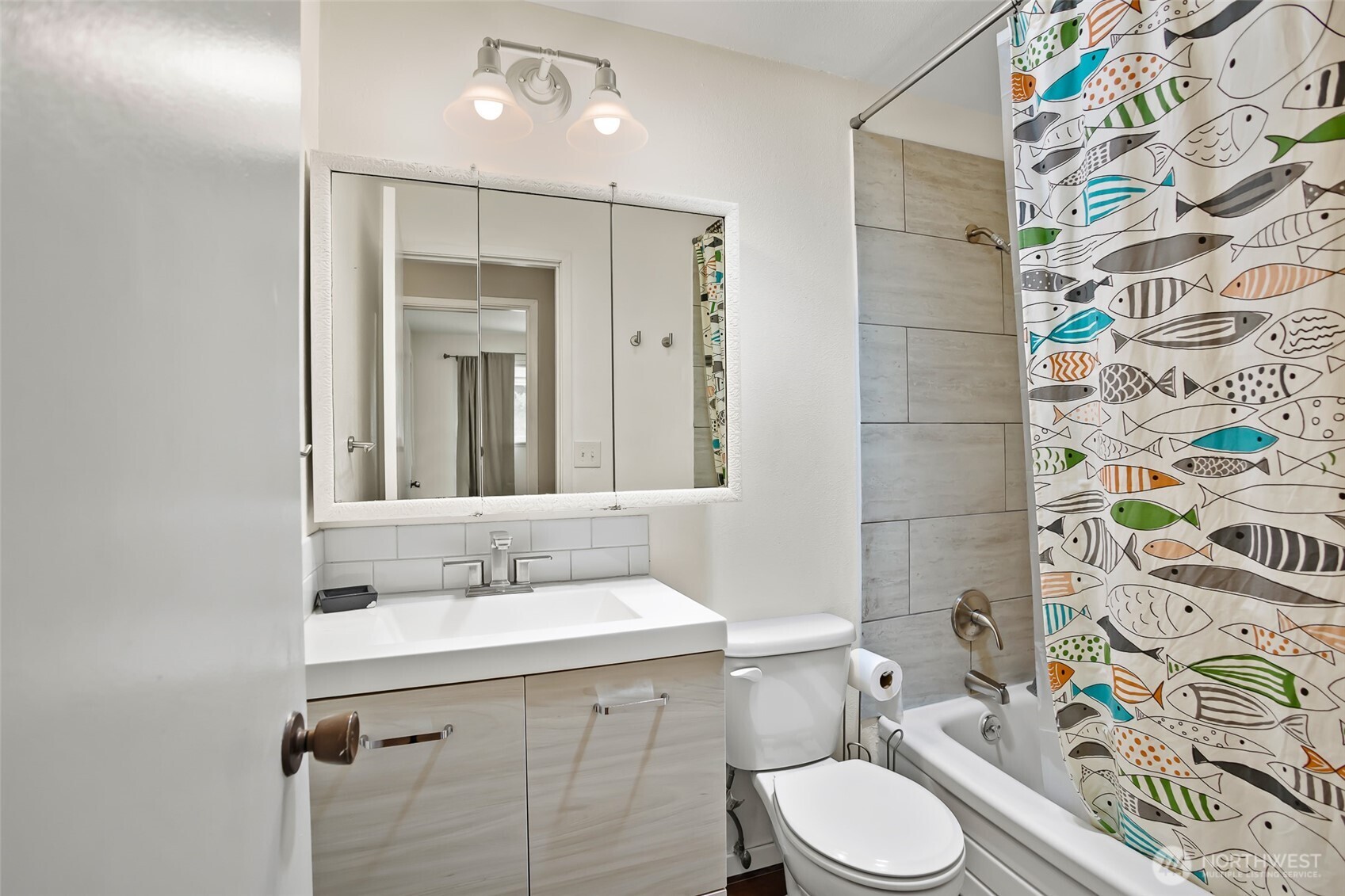 4905 Bristol Way Property Photo 17