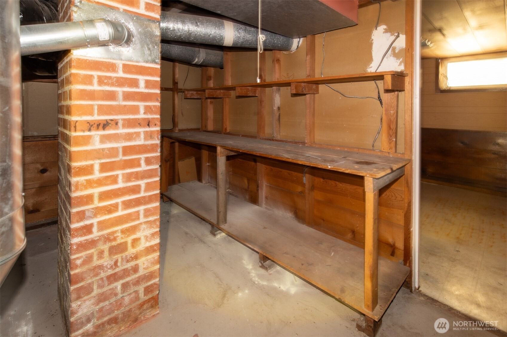 910 S 25th Avenue Property Photo 14