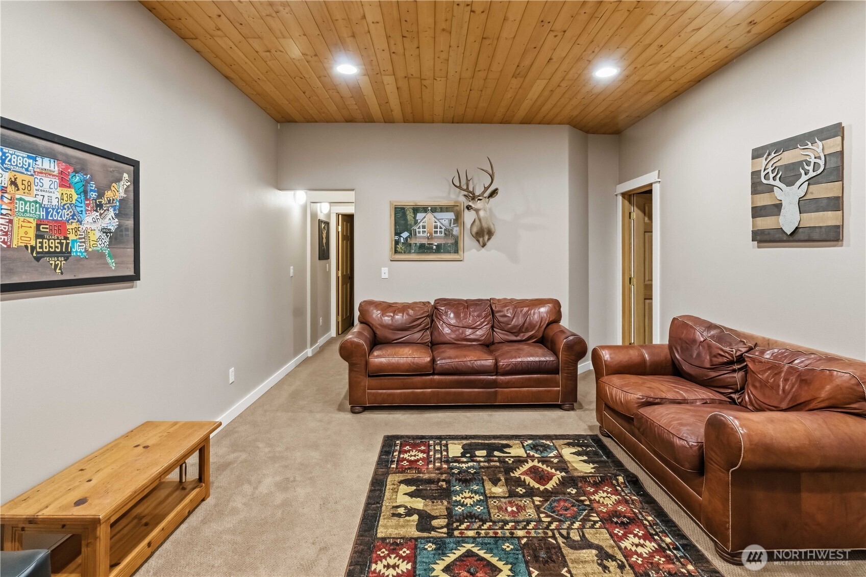 320 Lakeview Way Property Photo 21
