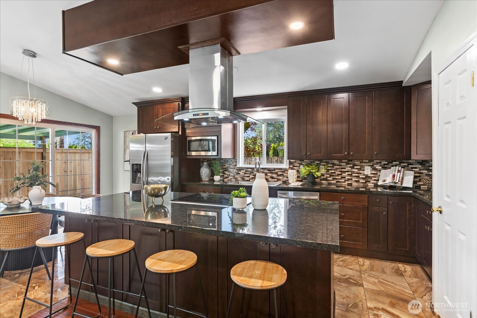 2111 201st Place Property Photo 10