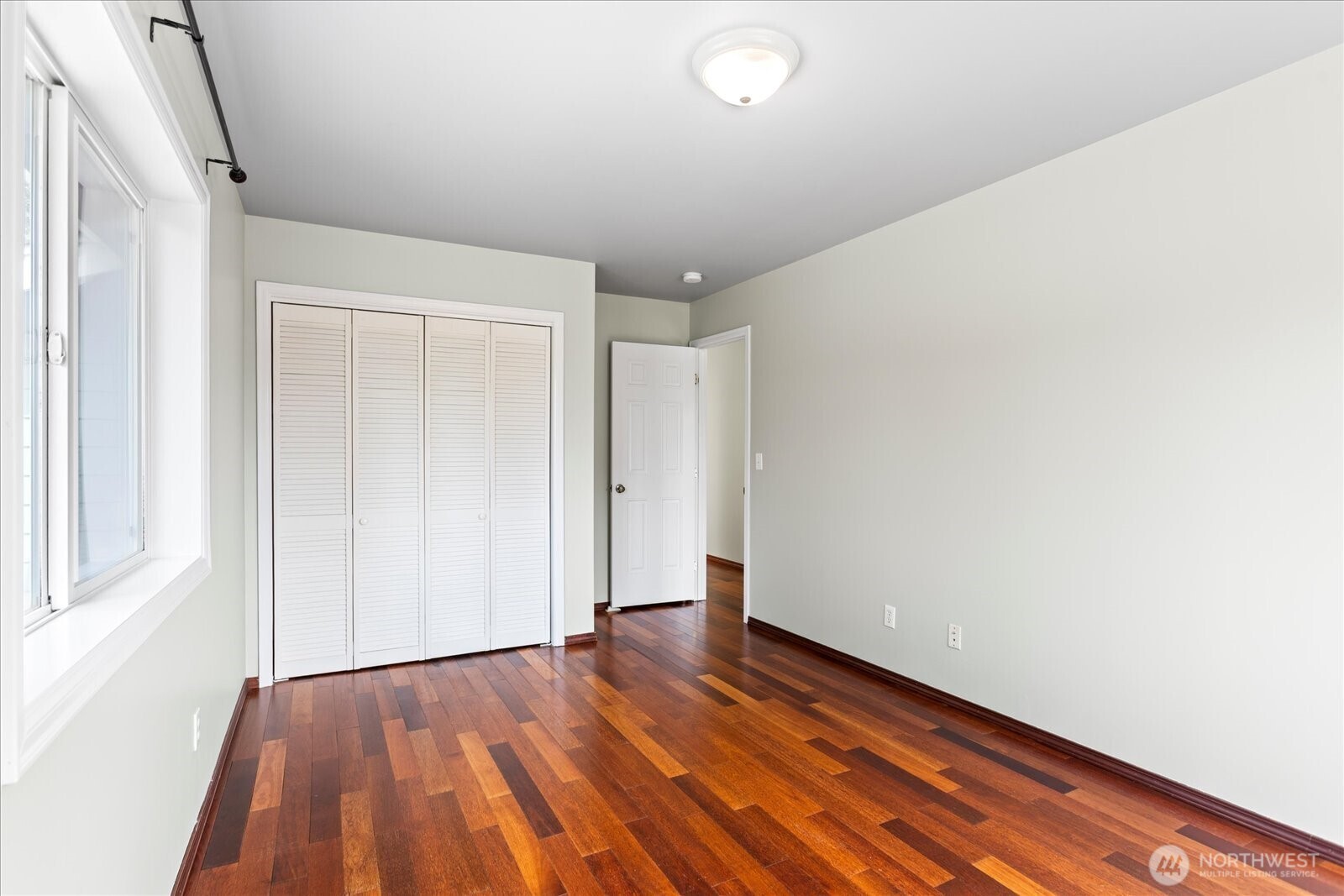 2111 201st Place Property Photo 16
