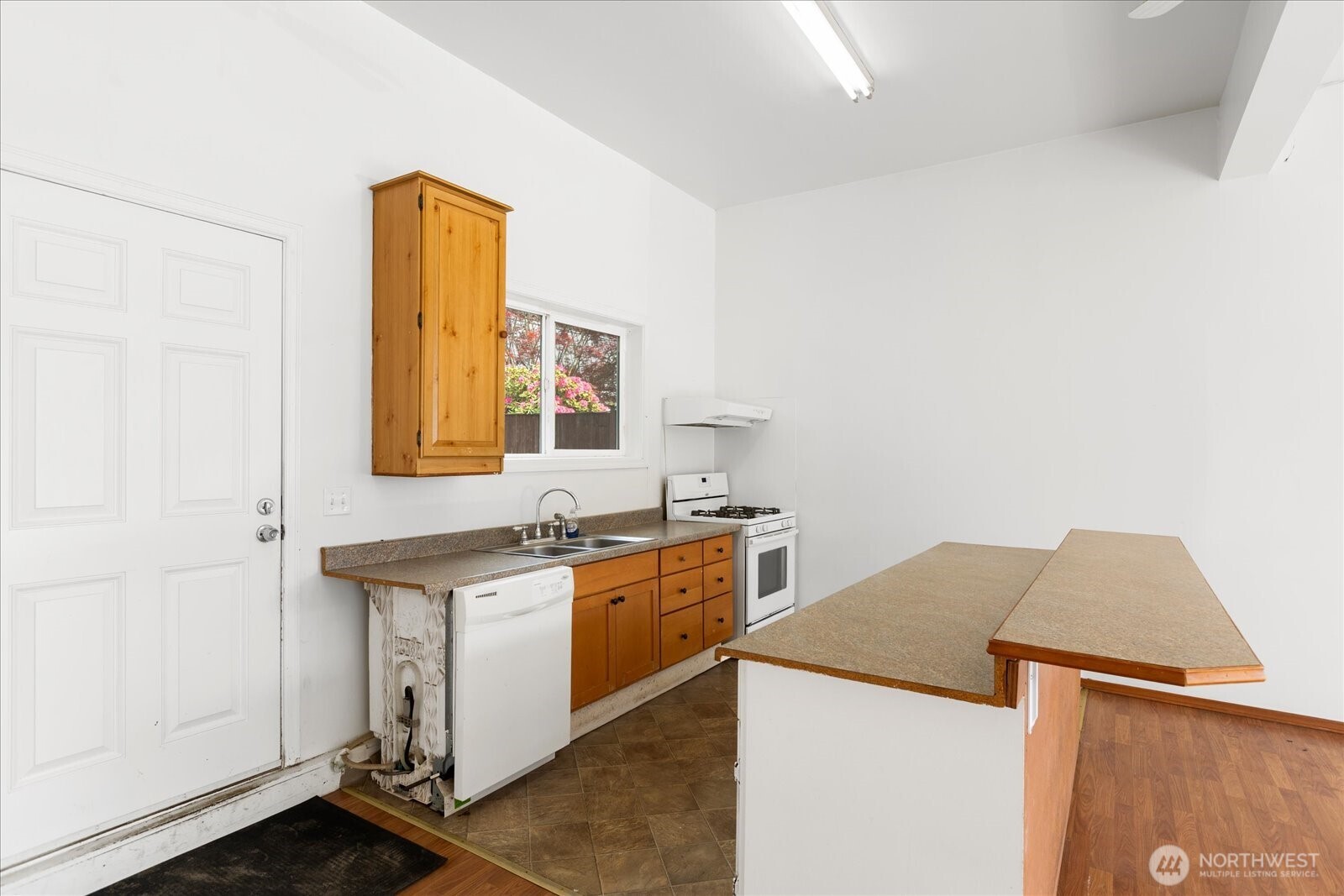 2111 201st Place Property Photo 26