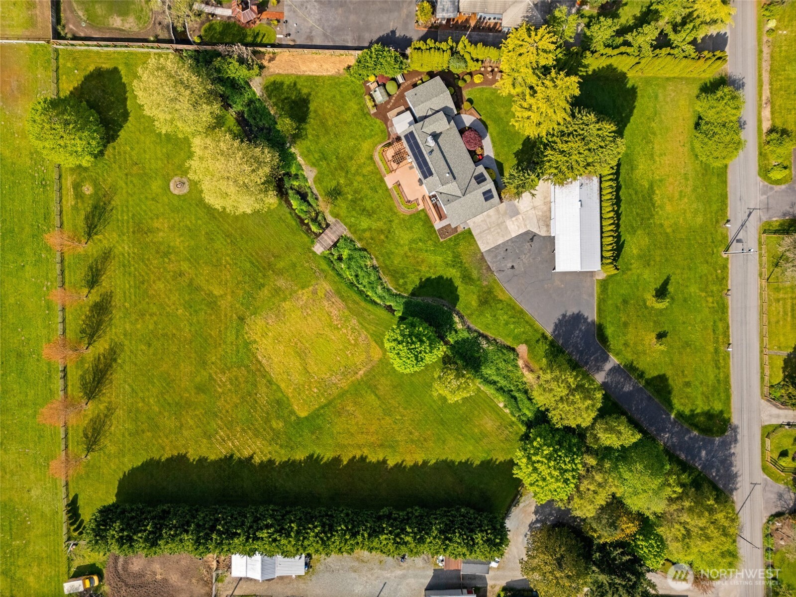 15210 106th Street Property Photo 3