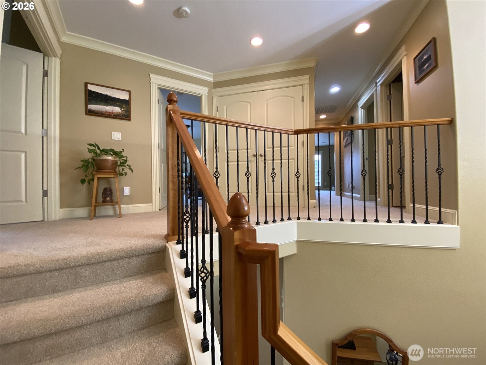 545 E 18 Street Property Photo 13